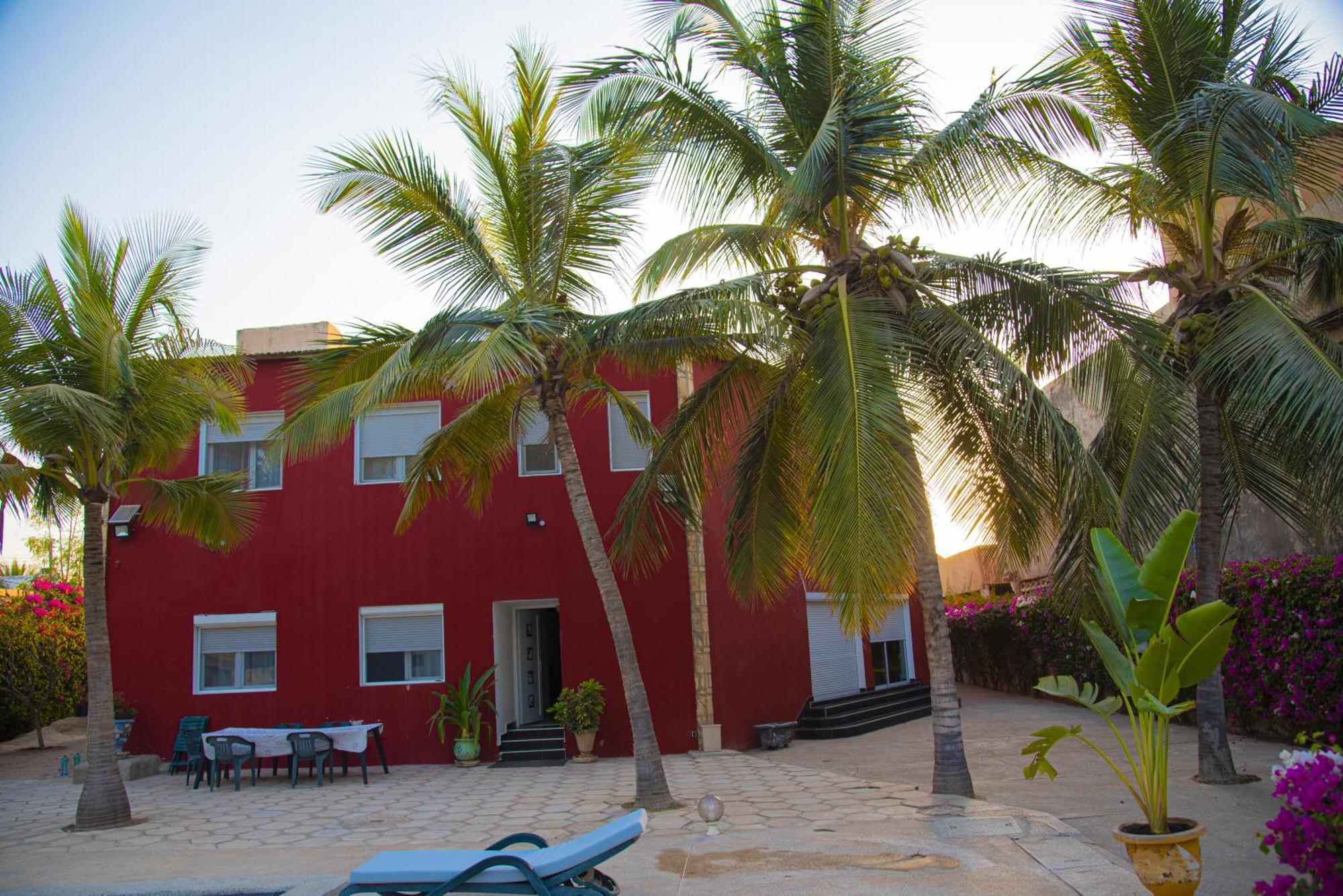 Chambres D'Hotes Villa Luciana Saly Экстерьер фото