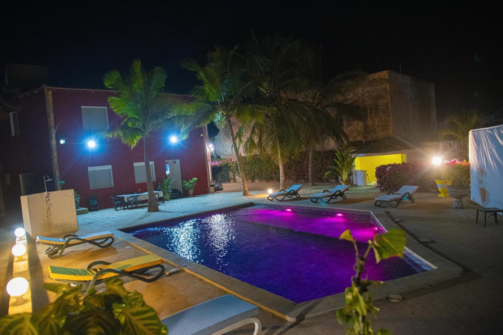 Chambres D'Hotes Villa Luciana Saly Экстерьер фото